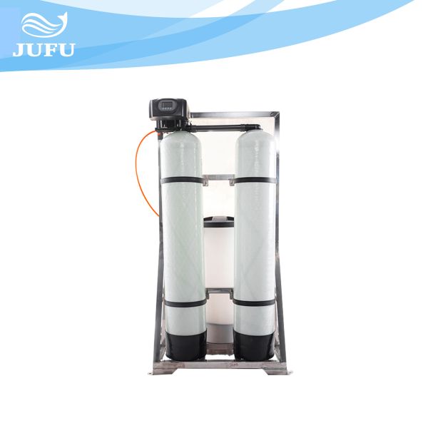 Installation de traitement de système de traitement d'adoucissant des eaux usées