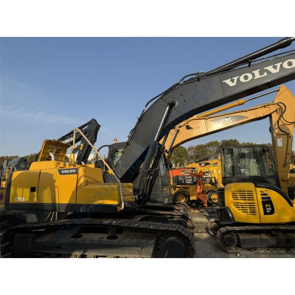 Heavy Duty Used Crawler VOLVO EC210D 21Ton 1m³ Bucket Capacity Excavator for Urban Construction