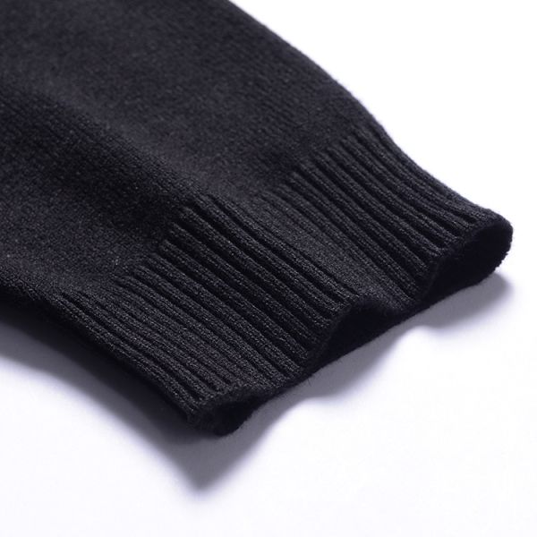 Flat Knitted Mens Warm Winter Sweaters , Round Collar Pullover Sweaters For Men