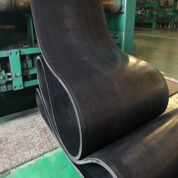 Black NN200 7-Layer Nylon-Polyester Rubber Conveyor Belts