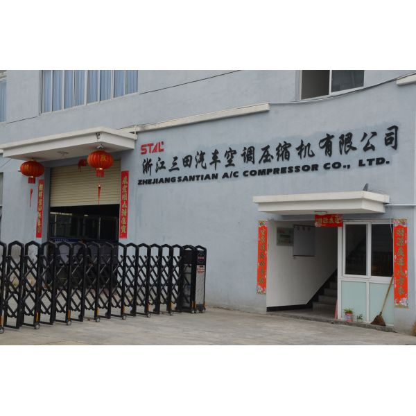 ACT Wiper Blade Excavator Spare Parts For Different Kinds Of Wiper Blade