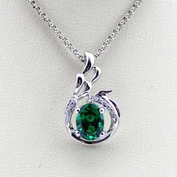 925 Silver Pendant with 6x8mm Oval Green and Clear Cubic Zircon Pendant (PSJ0401)
