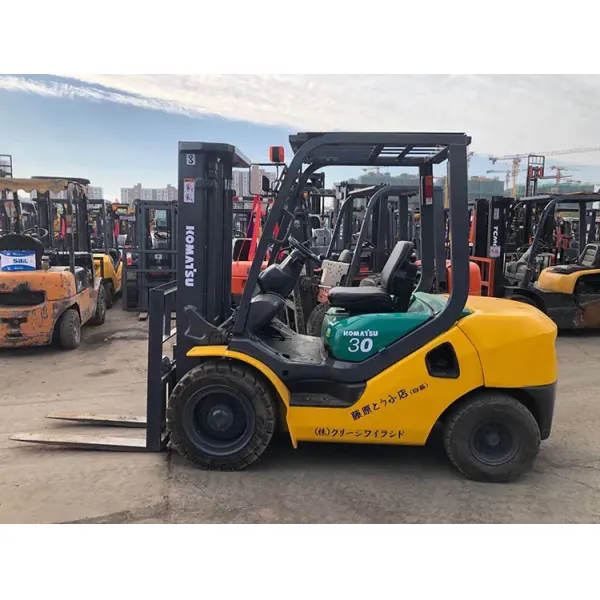 Japan Made Used Komatsu 3 ton Diesel FD30 FD80 FD50 Forklift in Excellent Condition