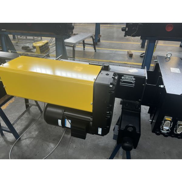 Low Headroom 5 Ton 10 Ton 15 Ton 20 Ton Remote Control European Electric Wire Rope Hoist Workshop Using