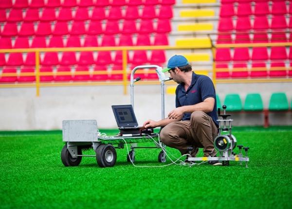 Grama artificial de futebol de 60 mm 120 pontos/m de grama falsa para campo de futebol