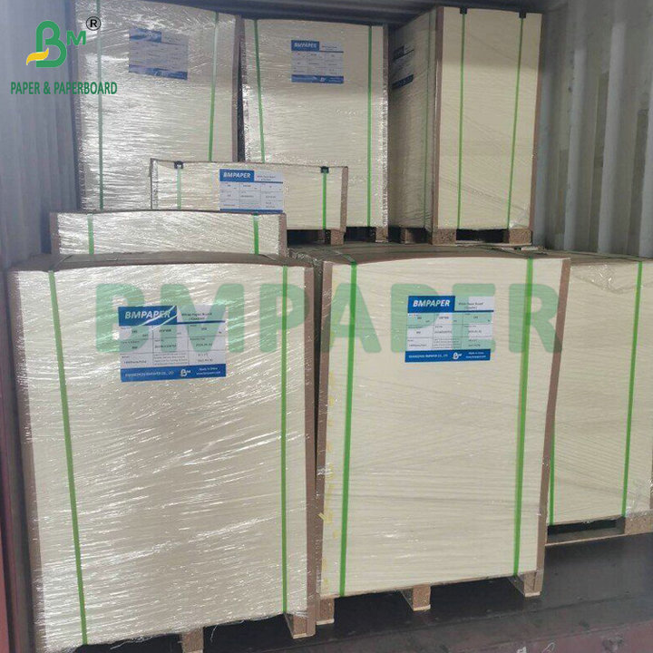 Natural White 600um 900um Double Sided Uncoated Beer Pads Paperboard Естественный белый 600um 900um Двусторонние непокрытые пивные подкладки Картон