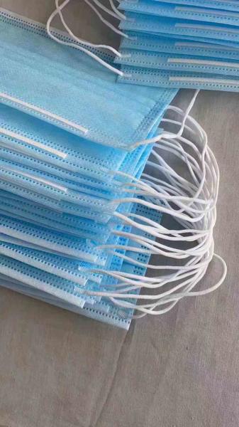 Skin Friendly 3 Ply Disposable Face Mask , Triple Layer Surgical Mask Breathable