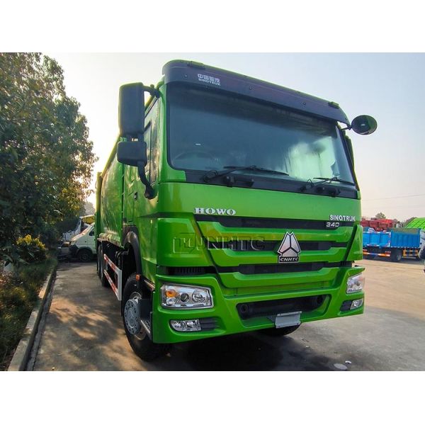 Sinotruk HOWO compacteur camion poubelle 6X4 14m3 340HP 10 roues à vendre à chaud