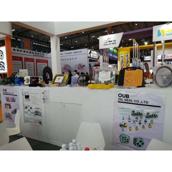 Кольцо 55*60*1.25 60*65*1.25 65*70*1.25 706-7k-40040/40020 белого PTFE колцеобразного уплотнения 50*55*1.25 резервное