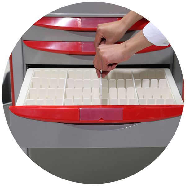MN-EC003  Good Price  Medical Emergency Trolley Treatment Cart for Hospital Use