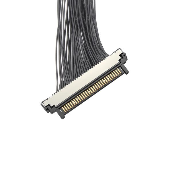 Câble micro-coaxial USL20-30SS-017C à pas de 0,4 mm, étanche IP67 pour l'installation de caméras en environnements difficiles