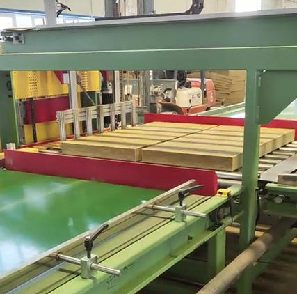 PLC Controlled Natural Gas Cupola Rock Wool Production Line for 30-200mm Thickness Mineral Wool Boards