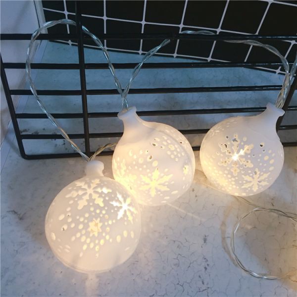 Christmas Santa String Lights Battery Operated Decorations for Xmas Warm White Fairy Lights for Christmas Tree Indoor Outdoor