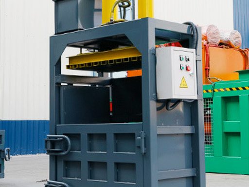 380V/50Hz Heavy Duty Hydraulic Vertical Baling Machine Customizable Bale Size