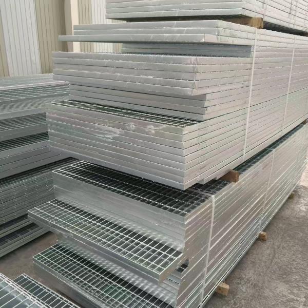 Slip-Resistant Steel Grating for Ramps and Inclines: Ensuring Safe Passage