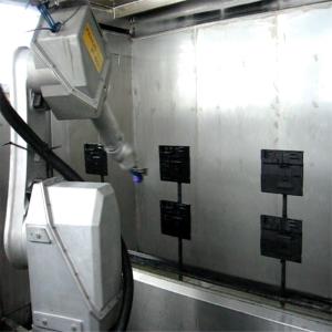 Tampa traseira Fanuc do caderno que pinta a cabine robótico IP67 da pintura na