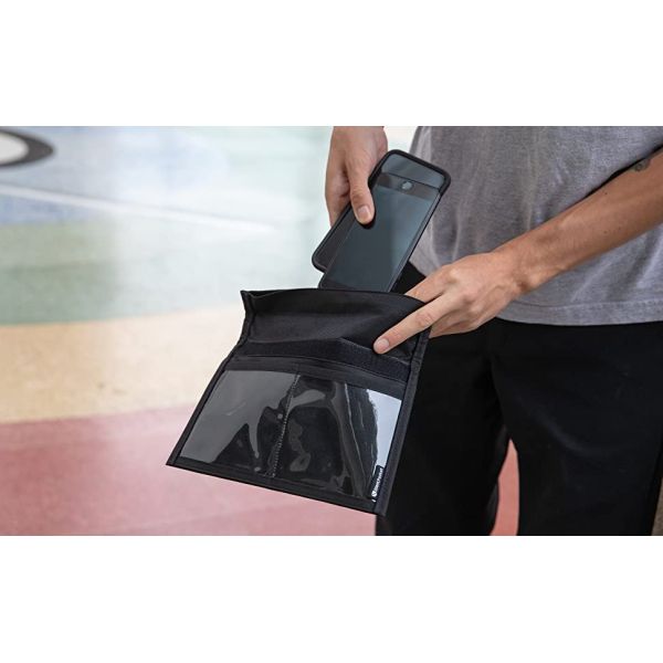 Minimalist Water Resistant Slim Wallet Travelling Passport Pouch Light Weight Storage Bag For Cash Tickets & Keys