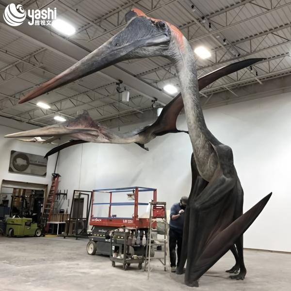 Silicone Lifelike Pterodactyl Dinosaur Model Movable Electrically Powered