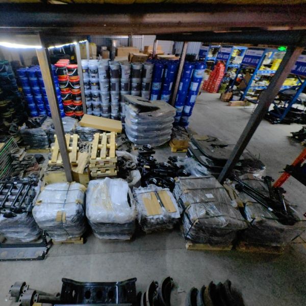 Cabin Shock Absorber Use for Mercedesbenz ACTROS MP1 Series 942890021 9428906019 9438.903919 A9428900219 A9438.900219