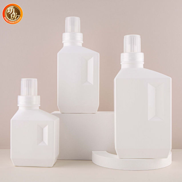 Бутылка 1L 2L тензида прачечной пустого PE пластиковая жидкостная Refillable