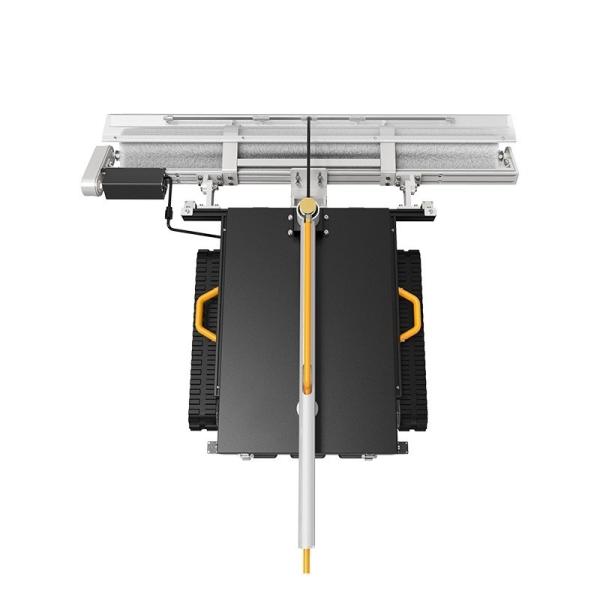 1.1m Width Rolling Brush Solar Cleaning Machine for Photovoltaic Farms Cleaning Process