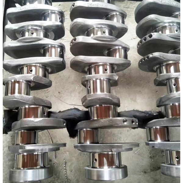 QSC8.3 8.3L Engine Crankshaft 3965006 3965008