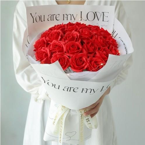 Valentine's Day gift crushed ice blue rose soap flower bouquet for girlfriend bestie eternal life flower birthday
