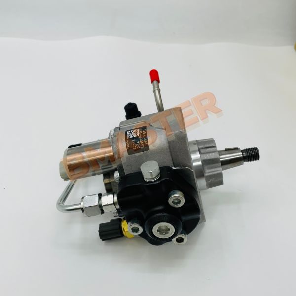 Remanufactured Denso Fuel Injection Pump 294000-0330 With 1600bar Injection Pressure For 4D56 Engine And 6 Months Warranty