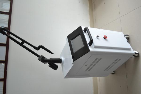 Medical Laser tattoo removal machine used in Skin Clinic beijing sunrise