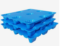 Автоматическая машина для формования пластиковых подносов