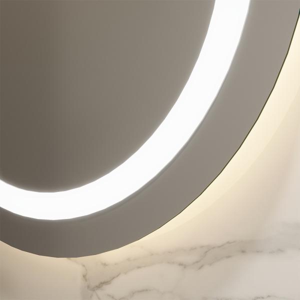 Lumière de miroir LED de salle de bain de taille personnalisée avec fonction antibrouillard et atténuée pour les projets hôteliers et résidentiels de luxe