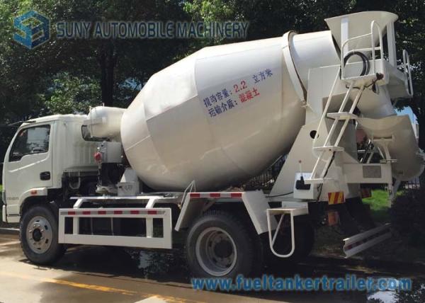 4 x 2 Mini Concrete Mixer Pump Truck Manual Control  3 Cubic Meter For ​Powerful Powertrain
