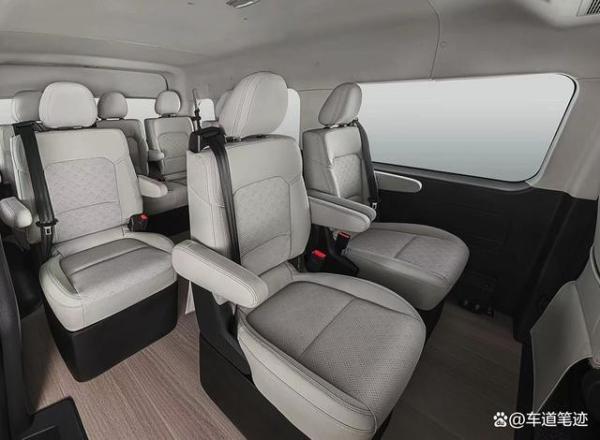Le nouveau Foton Tuyano Big V est lancé: un passager léger multifonctionnel dans une nouvelle ère