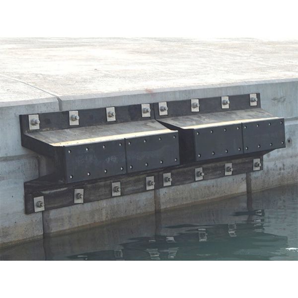 Customized Logo Arch Rubber Fender Protection Durable for Marine Industry Protection Needs