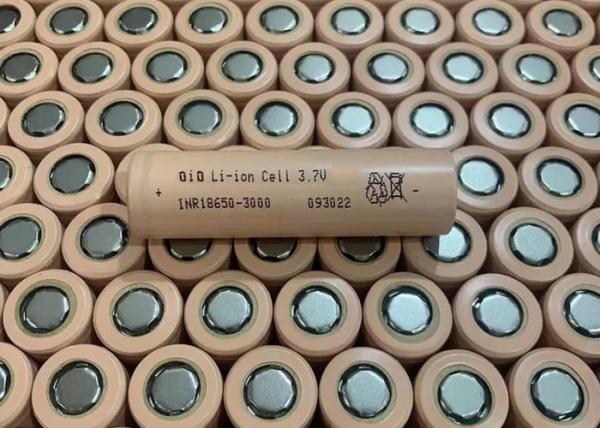 500 ciclos Batería recargable a baja temperatura 18650 3.7 V 3000mAh Batería personalizada