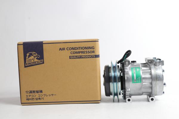 SK200-10 Excavator Air Conditioner Air Compressor for Heavy Duty Construction Projects