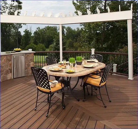 Rich Color Co Extrusion DeckingMoisture Proof Round Hole 2.2m 3d Composite Decking