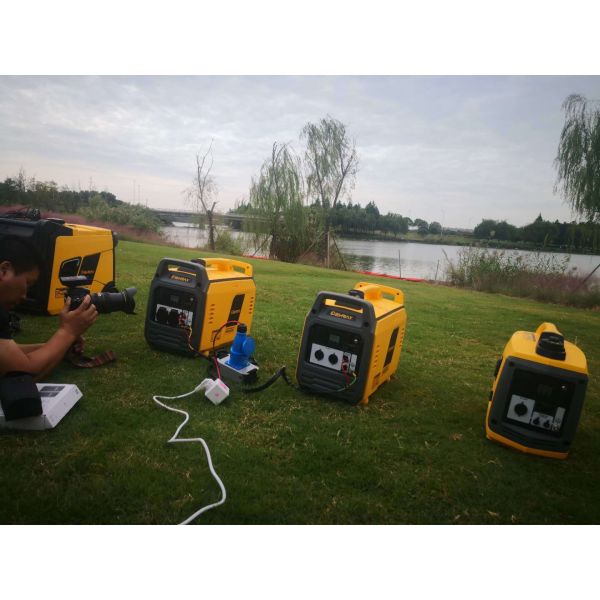 220V Gasoline Engine Generator Set 23Kg Low Noise Portable Power Generator