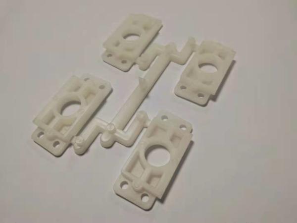 Lockable Top Cover For Electronic Device