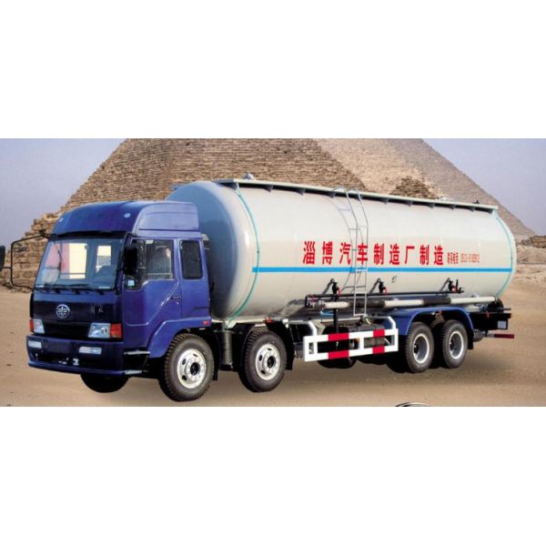 Bottom Discharge Bulk Cement Truck Semi With Compressor Customized