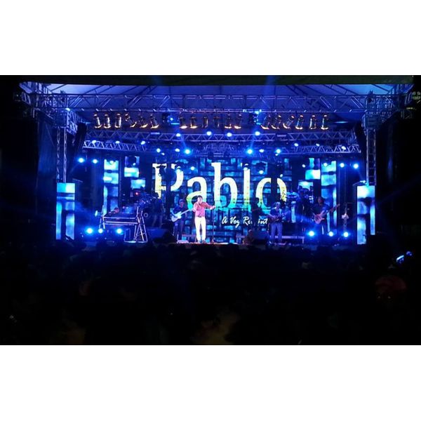 P2.9 P3 Small Indoor Led Video Wall Full Color Led Display Signs