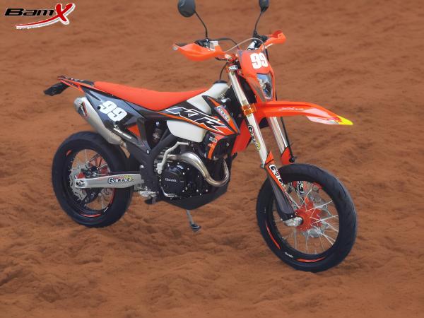Sistema de accionamento da cadeia da motocicleta suja Motocicleta desportiva dupla com capacidade de combustível 4-6 e travões de disco/tambor