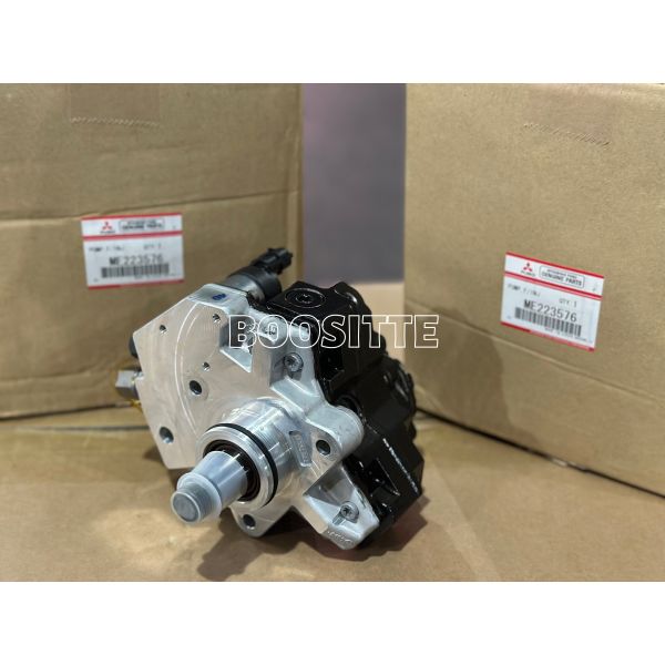 Original New Diesel Common Rail Fuel Pump Model 0445020029 ME223576 for Excavator Hydraulic Systems