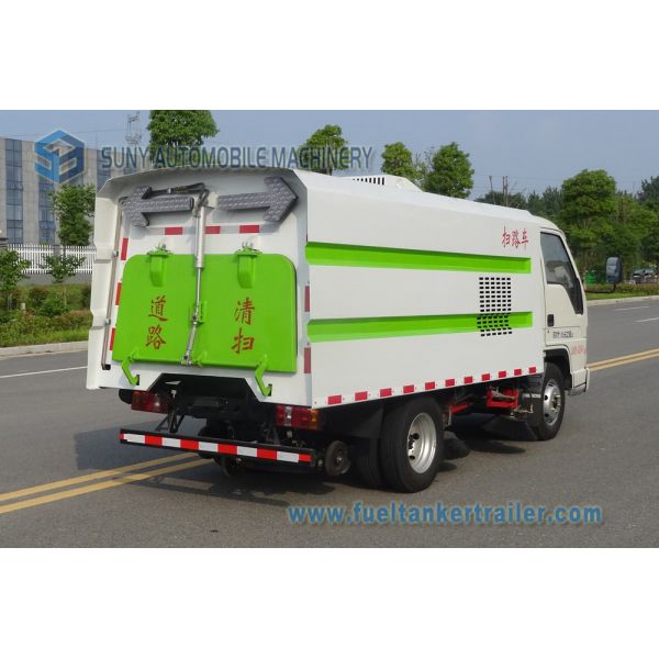 Forland 90hp LHD RHD Road Cleaning Truck Four Brushes Suction Sweeper Vehicle 2.5M3 Mini Street Sweeper Truck For Factor