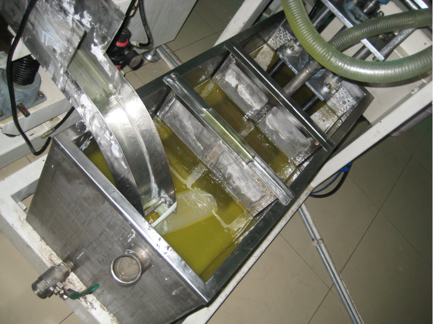 Coater занавеса ширины 50m/Min 920mm УЛЬТРАФИОЛЕТОВЫЙ для PE ЕВА губки ботинка материального