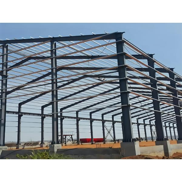Construcción de estructuras de edificios de acero