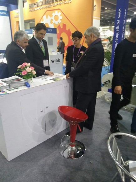 Автоматический высокоскоростной автомат для резки плашки цифров 400 раз/минимальное планшетное умирает резец