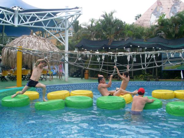 Menor do Lemna da fibra de vidro do jogo do Aqua da associação de água do equipamento do parque do Aqua para o divertimento do jogo da família