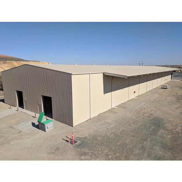 Almacén de estructura de acero personalizado con puertas correderas Q235/Q345