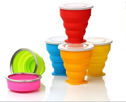 Outdoor Travel Silicone Foldable Cup / Silicone Collapsible Cup With Lid Folding Size 3*8 Cm